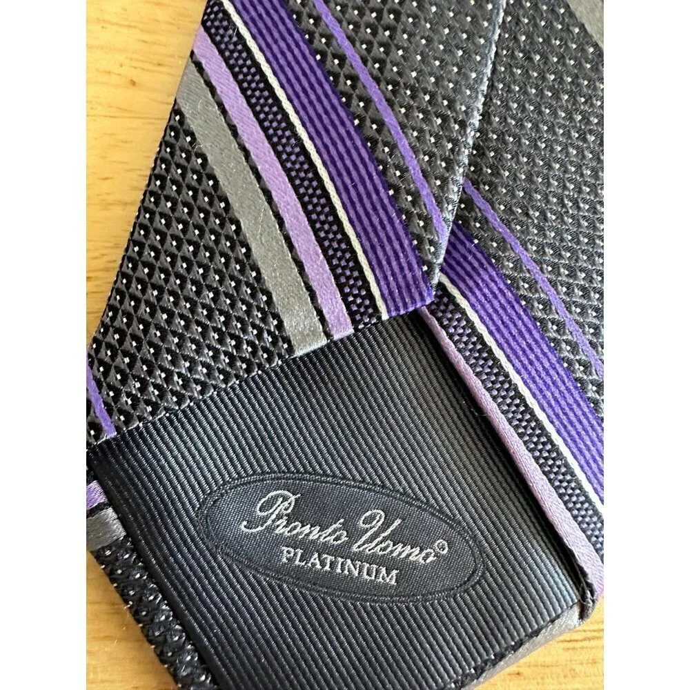 Pronto Uomo Platinum Purple striped tie